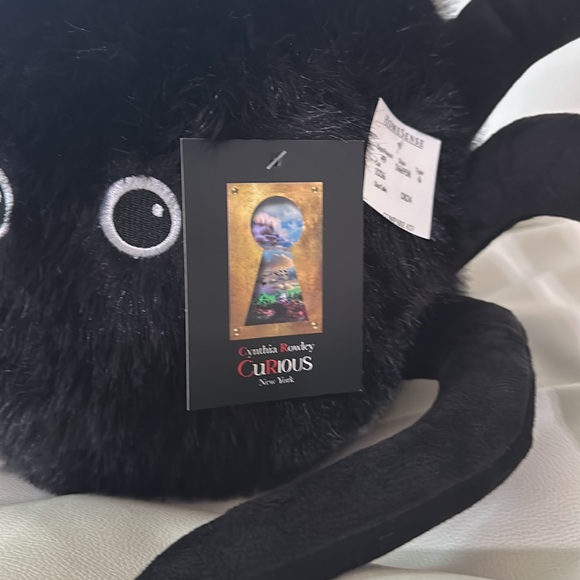 Cynthia Rowley Spider Pillow Set - Picture 5 of 5